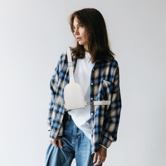 Sling Bag Crossbody Bag For Women and Men Small Leather Cross Body bag with Ajus - Picture 6 of 6